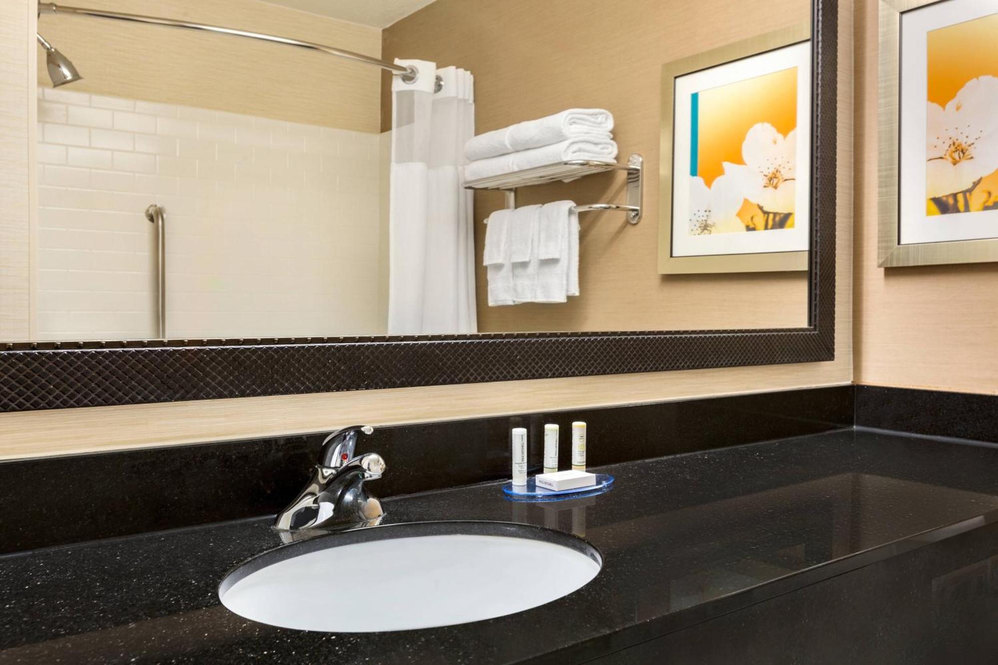 Fairfield Inn & Suites By Marriott Toledo Maumee Εξωτερικό φωτογραφία